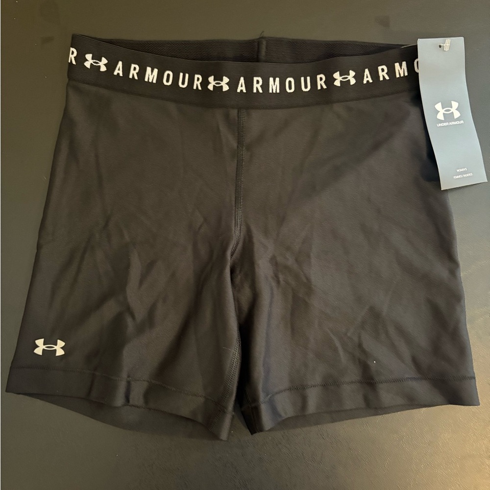 Under Armour Black Athletic Shorts with Stretchy Fabric